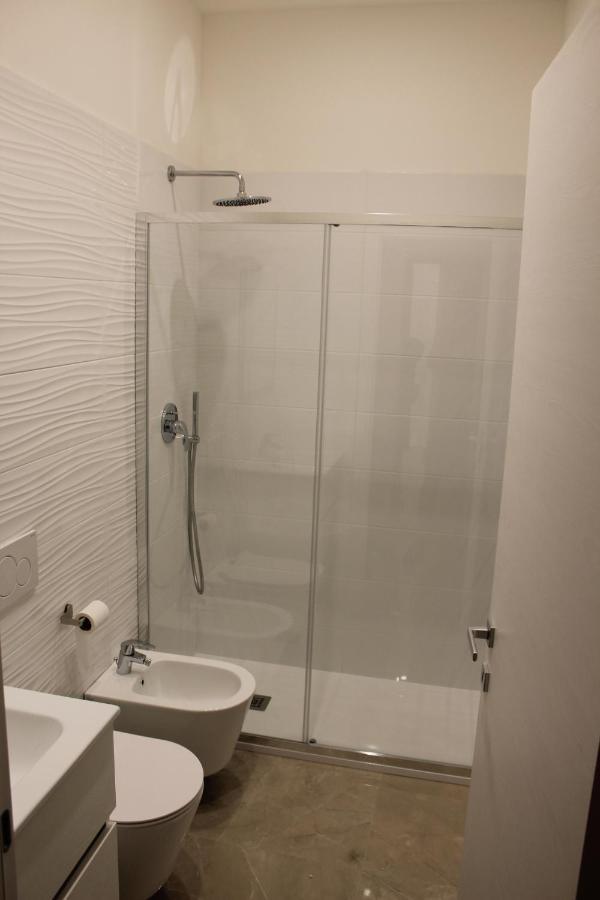 Adria Luxury Residence - Centro Trieste Eksteriør billede