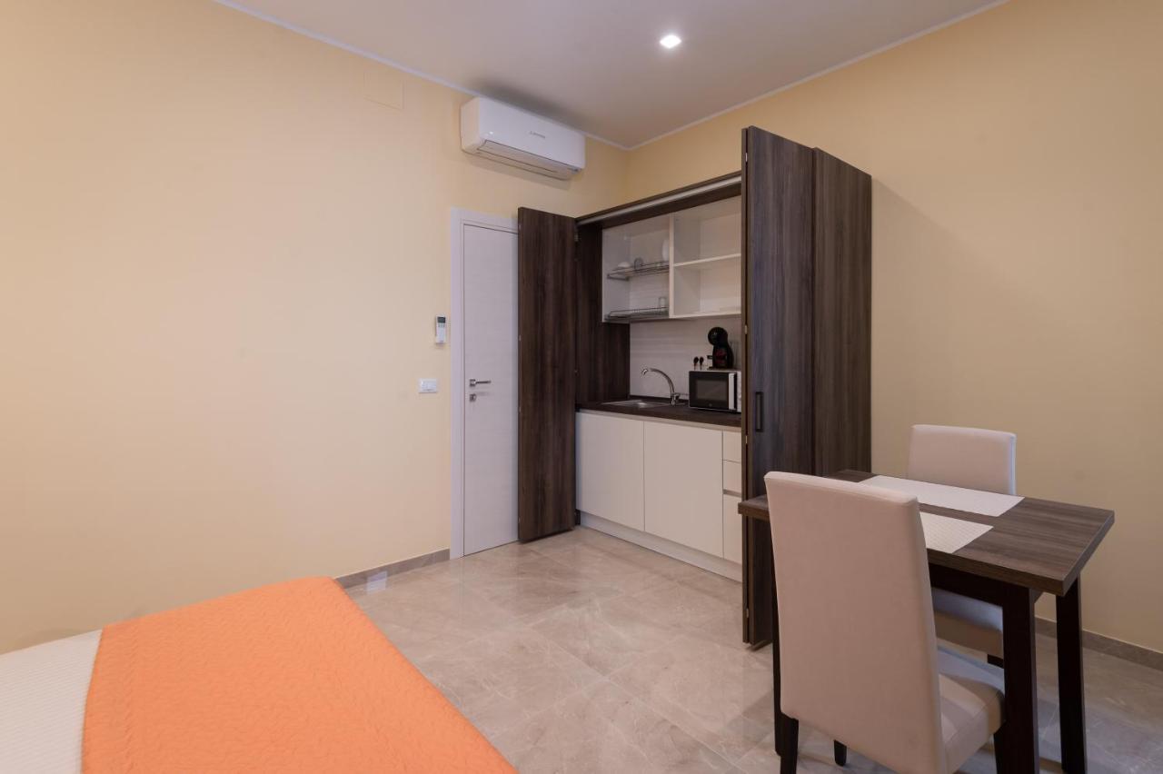 Adria Luxury Residence - Centro Trieste Eksteriør billede