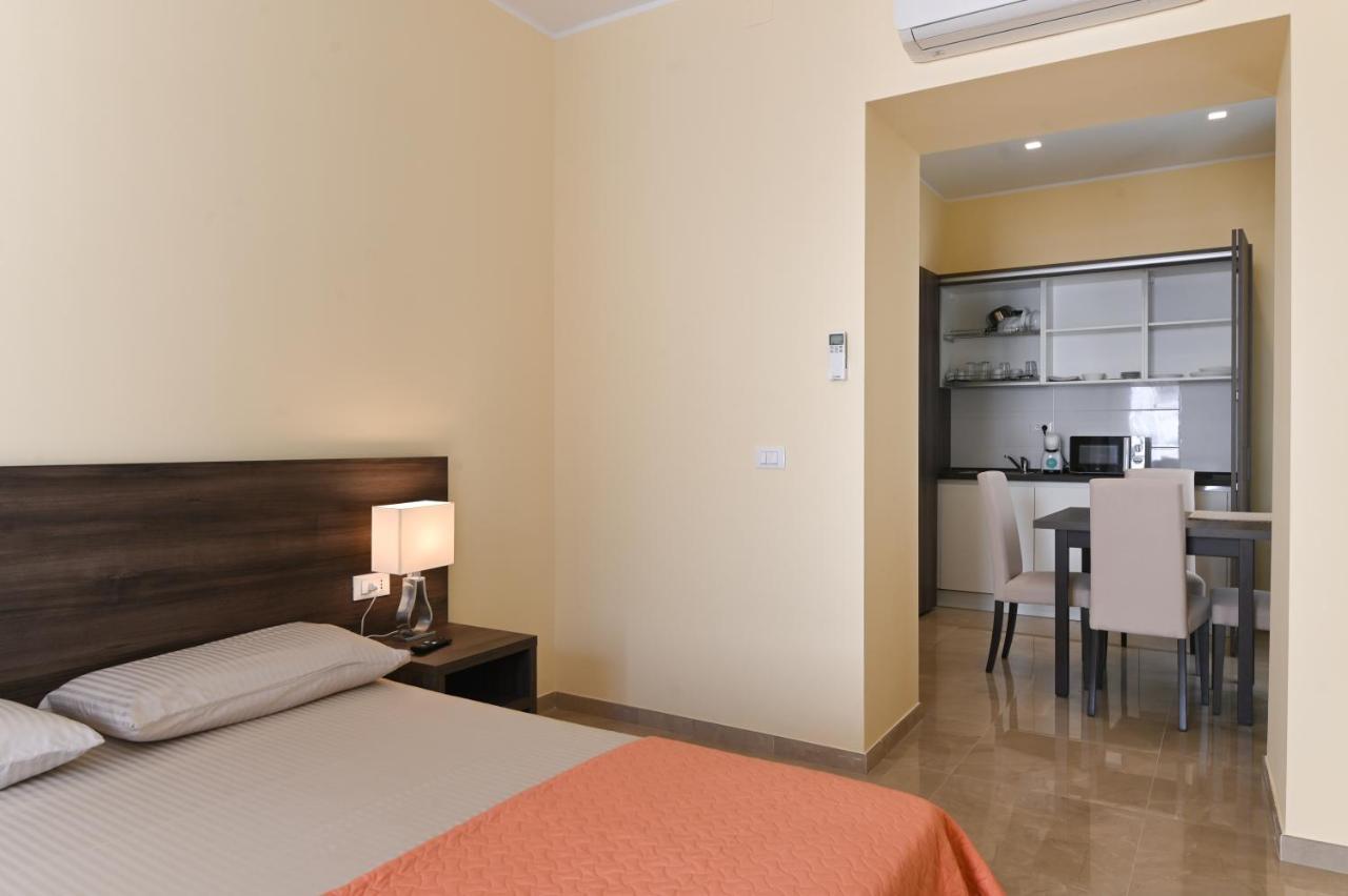 Adria Luxury Residence - Centro Trieste Eksteriør billede