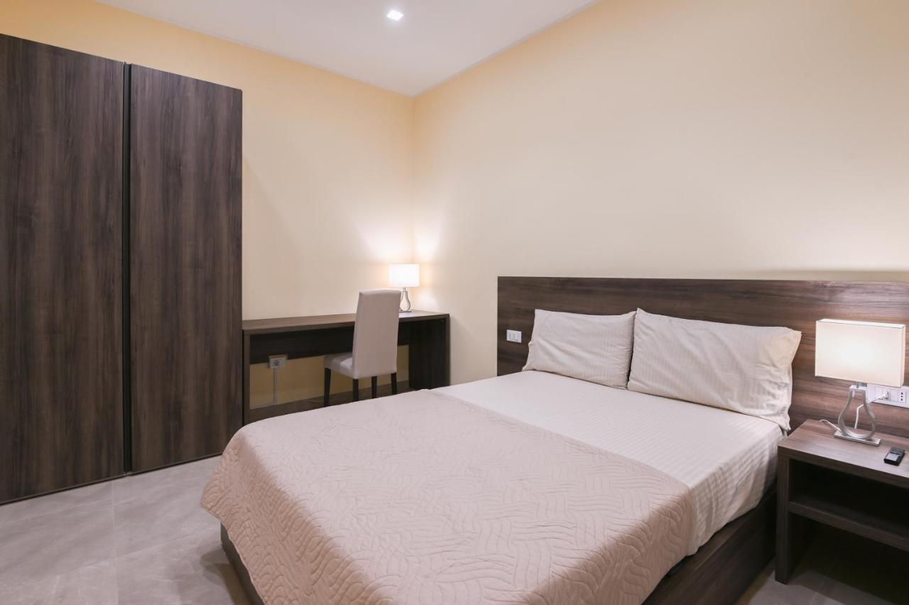 Adria Luxury Residence - Centro Trieste Eksteriør billede